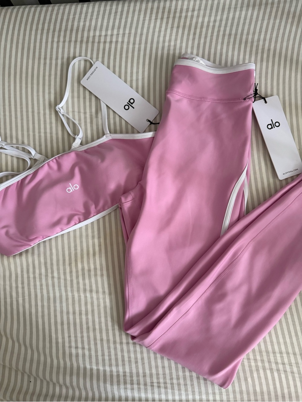 ALO Yoga Women’s Pink and White Leggings and Bra Set Candy Pink